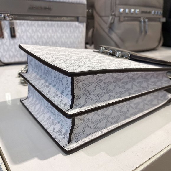 MK ROSE SM Phone Crossbody Leather Bag White - Picture 4 of 6